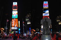 06 New York City Times Square Night - Father Duffy Statue And Square, 2 Times Square And The Red Stairs.jpg